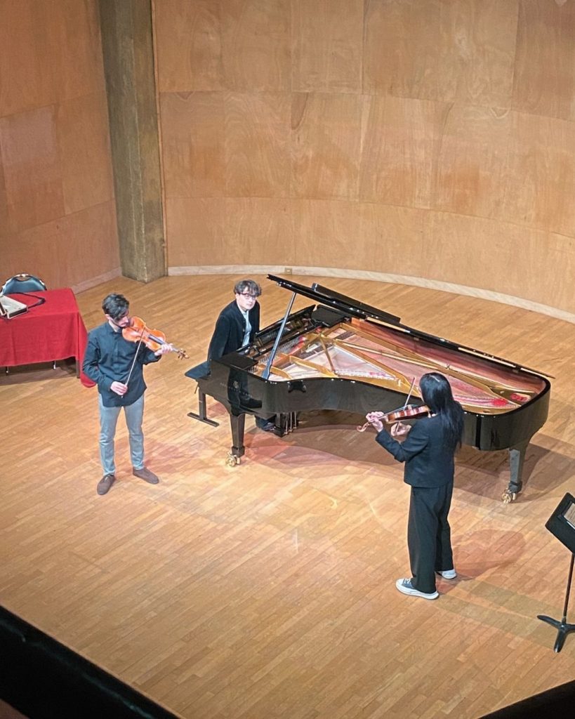 Masterclasse de violon avec Nemanja Radulovic avec Félix Gazzarev