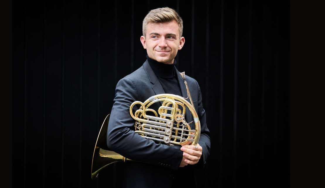 Protégé : Atmosphères citadines de Ligeti et Strauss avec Ben Goldscheider, corniste