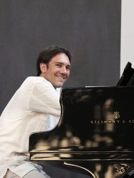 Christophe Henry - La désobéissance d'Aurèle Stroë - Sortie de disque